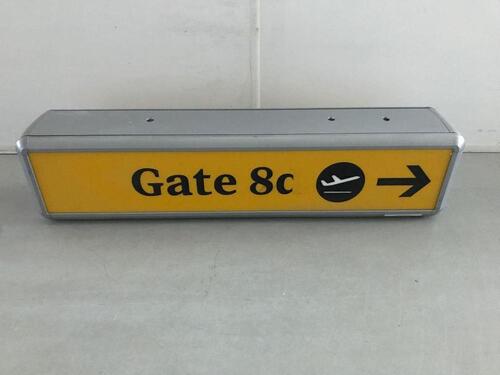 Gate 8c Illuminated sign