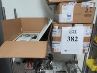 (4) VAT 26438 - QA21 ANGLE VALVES, HV SERIES 264 VAT, AWMINUM, AND DN80 ISO (PARTS ROOM)