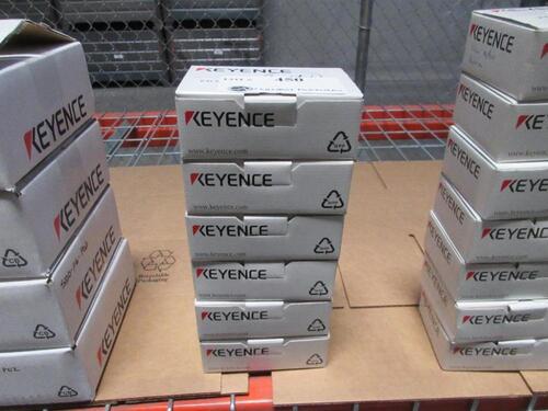 (6) KEYENCE FD-MA2A DIGITAL OPTICAL FIBER AMPLIFIERS (PALLET RACKING)