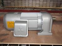 (3) MITSUBISHI GM-SB GEAR MOTOR (GM-0.75B-20) (PALLET RACKING)