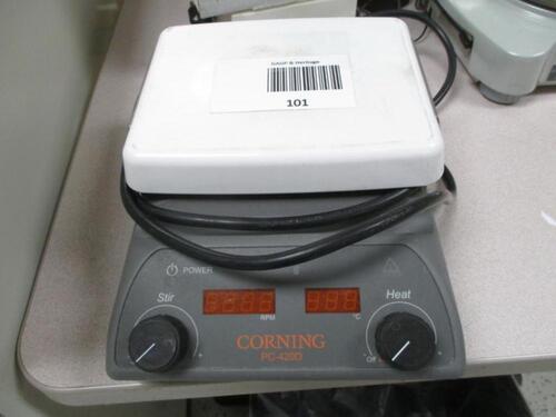Corning PC-420D Hot Plate Stirrer with a 5" x 7" (12.7 x 17.8cm) Pyroceram top, Digital LED temperature display is adjustable in 5 degree C increments.s/n13506199023 Tag #N/A Category: Lab Location: R&amp;D