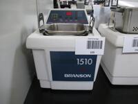 Branson 1510R-DTH Ultrasonic Cleaner, 1/2 gals/n Tag #N/A Category: Lab Location: R&amp;D