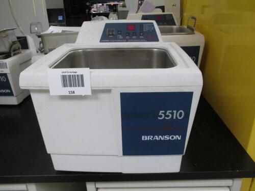 Branson 5510R-DTH Ultrasonic Cleaner, 2.5 Gallon (9.5-liter) Temperature Range: ambient to 69 C, 117V, 50/60 Hz, 495W, 4.2A with drain valve.s/n Tag #N/A Category: Lab Location: R&amp;D