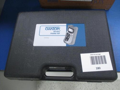 Oakton pH 5 Meter with Carrying case and Sample Bottles for Acorn meterss/n Tag #N/A Category: Lab Location: R&amp;D