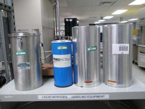 Qty (4) Various Vacuum Flasks.s/n Tag #N/A Category: Lab Location: R&amp;D