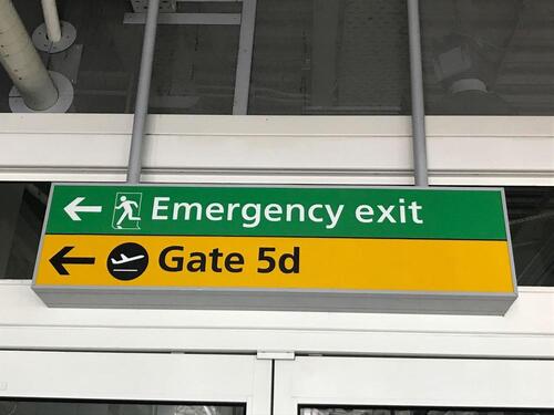 Gate 5d' and Emergency exit illuminated sign