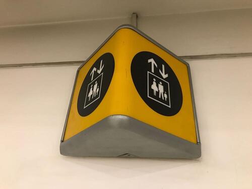 Lift illuminated signs