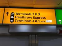Heathrow Terminal 2&3, Heathrow Express and Terminals 4&5 sign