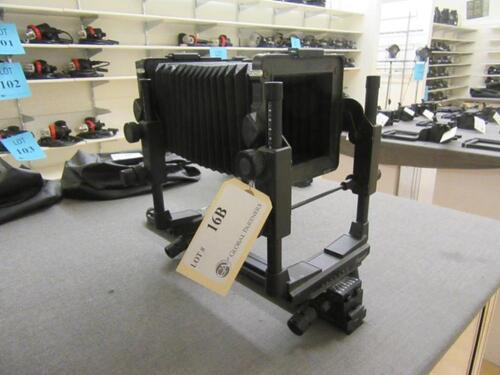 CAMBO LEGEND 4" X 5" VIEW CAMERA BODY, WITH 22" MONORAIL