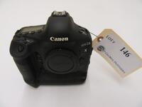 CANON EOS-1D X DSLR CAMERA, WITH BATTERY AND CHARGER, S/N 042011000949