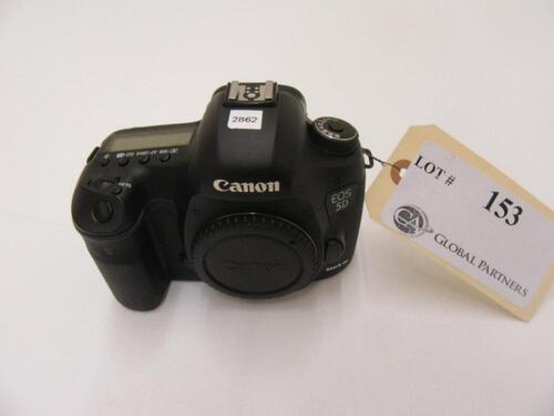 CANON EOS-5D MARK III DSLR CAMERA, WITH BATTERY AND CHARGER, S/N 202020002862