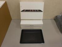 LOT OF 3 IPAD AIR A1474 TABLET 32GB WITH BOX AND CHARGER