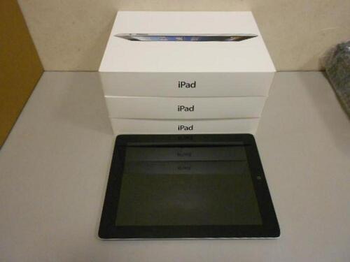 LOT OF 3 IPAD A1458 TABLET 16GB WITH BOX AND CHARGER