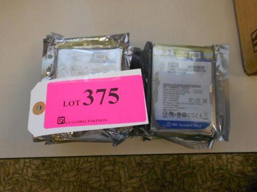 LOT OF 8 WD WD800BEVE 80GB HARD DRIVES