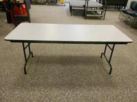 LOT OF 8 WOOD TOP FOLDING TABLE 72'' X 30''