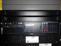 HP PROLIANT DL580 G5 SERVER WITH 3 X 72GB 6G DP 15K HARD DRIVES (ROW 9 - RACK 4) (DELAYED PICKUP 8-28-18 THRU 8-30-18)