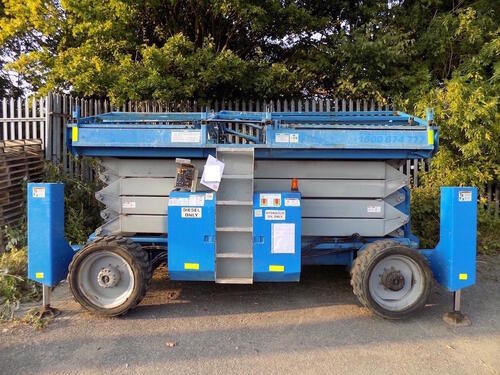 Genie GS4390RT Diesel Engined Self Propelled Scissor Lift Access Platform,max platform load 680kg,/1500lbs 7 occupants,max platform height 13.1mtr,gross weight 7168kg, with extendable platform retracted 3980mm x 1830mm , deck extension 2740mm,Deutz 4-cyli