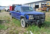 2004 CHEV SILVERADO DIESEL 3500 4X4 C/W MILLER BOBCAT 250 NT WELDER, WIRE RACK AND TOOLCHEST 227902 KM SN# 1GCHK39254E348419