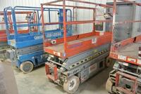 SKYJACK SCISSOR LIFT SJ111-3220 (NOT RUNNING)