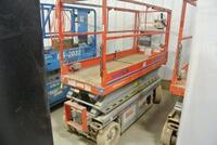 SKYJACK SCISSOR LIFT SJ111-3220