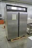 FOSTER STAINLESS STEEL FRIDGE FREEZER MODEL QL5ORFE