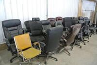 LOT OF APPROX; 23 MOBILE OFFICE DESK CHAIRS