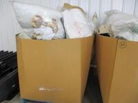 1 PALLET OF ASSORTED SOFTGOODS, CARPETS, PADS, BLANKETS, TOWELS, SHEETS, ETC...