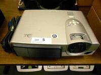 HP VP6120 PROJECTOR