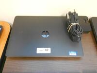 HP ELITEBOOK 850 CORE i5 LAPTOP W/ DOCKING STATION ( NO OPERATING SYSTEM)