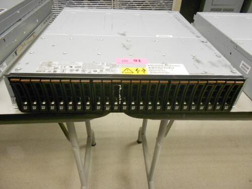 IBM EXPM524 STORAGE ENCLOSURE WITH 24 X 600GB 10K 6GB SAS HARD DRIVES 00AK388