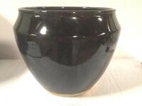 (42) BLACK GLAZE JARS (COST $1,806)(RP2002)