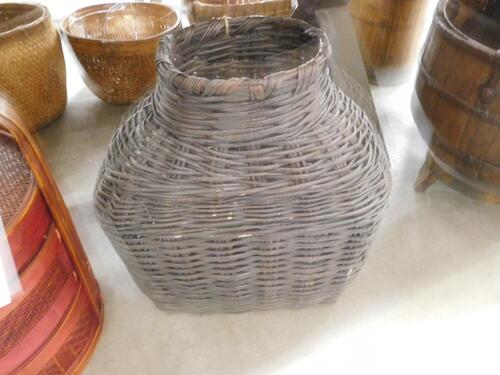 (13) ASST'D WILLOW BASKETS (COST $546) (RA466) (EACH BUCKET COMES WITH UNIQUE DESIGN NO TWO ARE THE SAME)