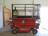 ECONOMY WILDCAT SP25/44CT SCISSOR LIFT 25 FT. HEIGHT CAPACITY, 750 POUND CAPACITY, 39" X 80" PLATFORM