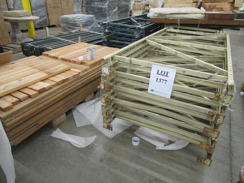 (LOT) PALLET RACKING