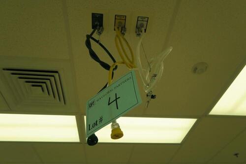 CEILING MOUNTED HOSES AND RETRACTORS, OXYGEN, MEDICAL AIR, VACUUM, HAMILTON, 3RD FLOOR, RM216