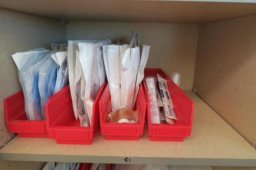 CONTENTS OF SHELF, CATHETER KITS, LIGHT HANDLE COVERS, HAMILTON, 3RD FLOOR, RM216