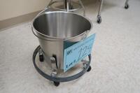 SURGERY ROOM WASTE CAN ON WHEELS, HAMILTON, 3RD FLOOR, RM216