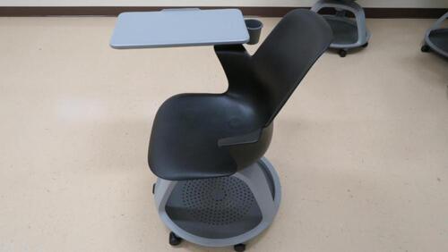 LOT, 9 ROLLING DESK PODS, HUNDLEY, 3RD FLOOR, RM 305