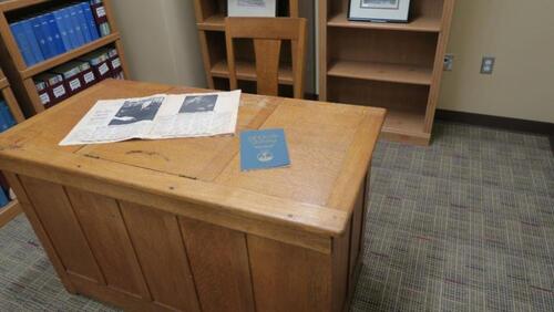 LOT, CONTENTS OF ROOM, ANTIQUE DESK AND CHAIR OWNED BY EDWIN CARLILE LITSEY, 4 OAK FINISH BOOK CASES EACH WITH CONTENTS, CONCILIUM, LOUVAIN STUDIES, THEOLOGICAL STUDIES, THOMIST, US CATHOLIC HISTORIAN, WORSHIP, MISC, ART, HUNDLEY, 2ND FLOOR, RM 218