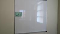 WHITE BOARD, HUNDLEY, 1ST FLOOR, RM 129