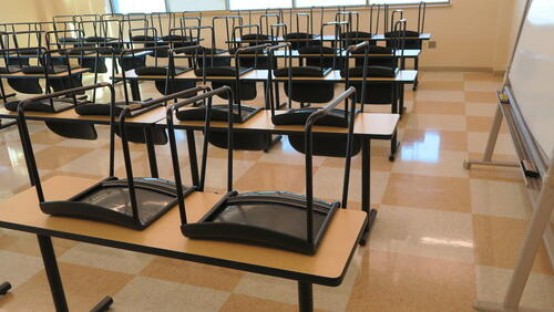 LOT, 20 STUDENT TABLES, 46 HON STACK CHAIRS, HAMILTON, 2ND FLOOR, RM 102