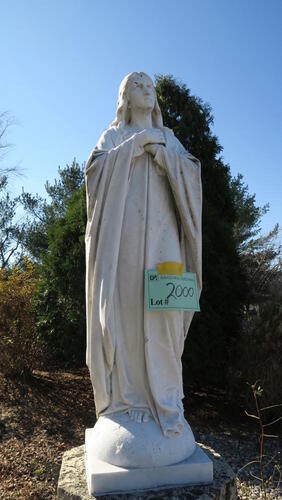 PRESIDENTS GARDEN STATUE, LOURDES, GROUND FLOOR, RM OUTSIDE