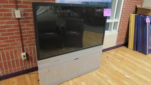 RCA DLP HD TV, 61", SPALDING, LOWER LEVEL FLOOR, RM STUDENT CENTER