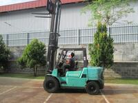 Mitsubishi FD-45-KT Diesel Forklift Truck (2001)