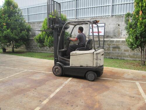 Crown FC-4500 Electric Forklift Truck (2011)