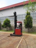 BT RRB-2 Electric Reach Truck (2004)