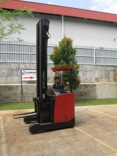 BT RRE-160 Electric Reach Truck (2009)