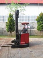 BT RRE-160 Electric Reach Truck (2011)