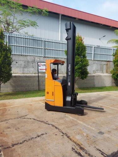 BT RRE-160-E Electric Reach Truck (2010)