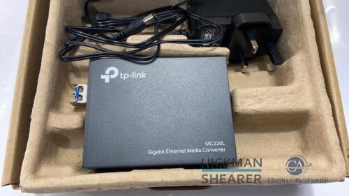 TP-Link 4x MC220L(UN)